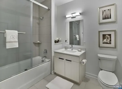 8 Tice Road Franklin Lakes NJ 07417