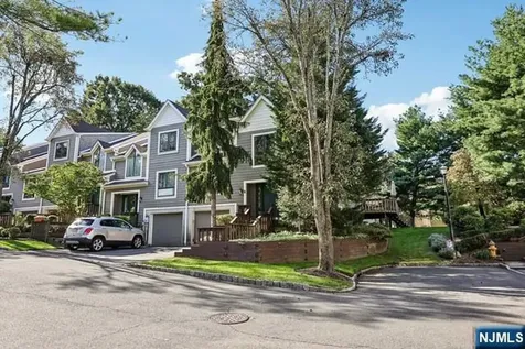 12 Mill Pond Road Woodland Park NJ 07424