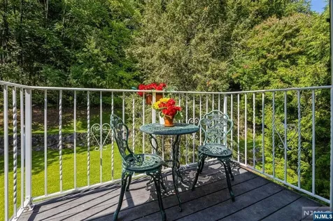 52 Mountain Park Road Clifton NJ 07013