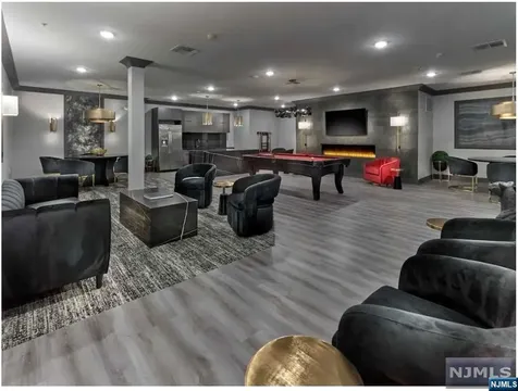 8 Tice Road Franklin Lakes NJ 07417