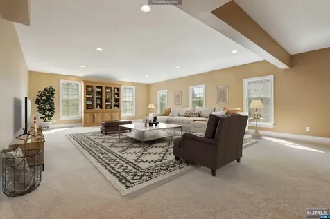 1 Ridgeline Drive Washington Township NJ 07853