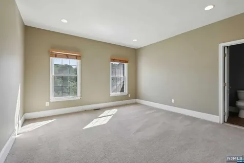 1 Ridgeline Drive Washington Township NJ 07853