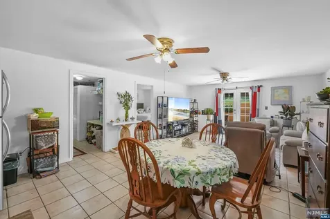 450 Boonton Turnpike Lincoln Park Borough NJ 07035