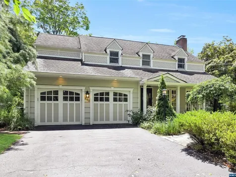 364 Kensington Drive Ridgewood NJ 07450