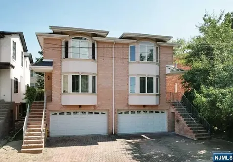 337B E Harriet Avenue Palisades Park NJ 07650