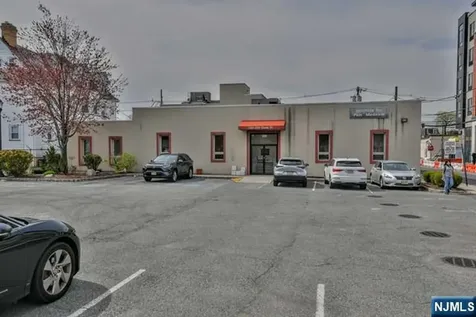 294-298 State Street Hackensack NJ 07601