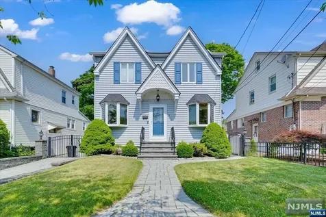 317 Hillcrest Avenue Wood Ridge NJ 07075