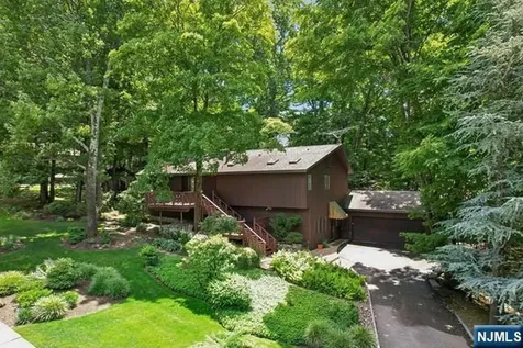 126 Andrew Avenue Oakland NJ 07436
