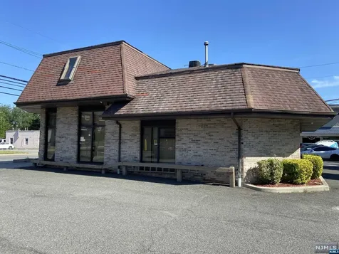 253 S Washington Avenue Bergenfield NJ 07621