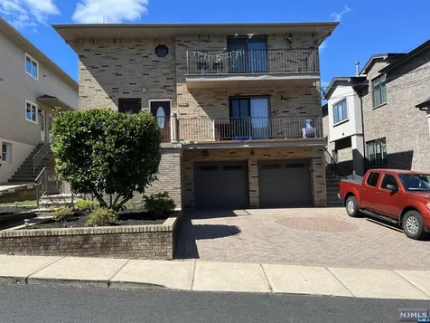 410 Jane Street Fort Lee NJ 07024