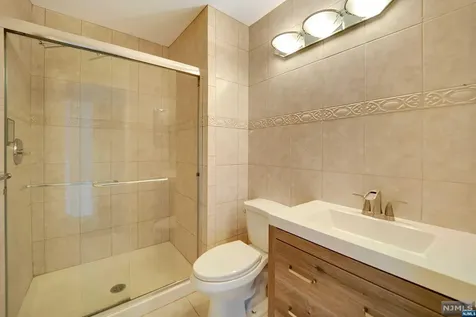 806 Sassafras Court Mahwah NJ 07430