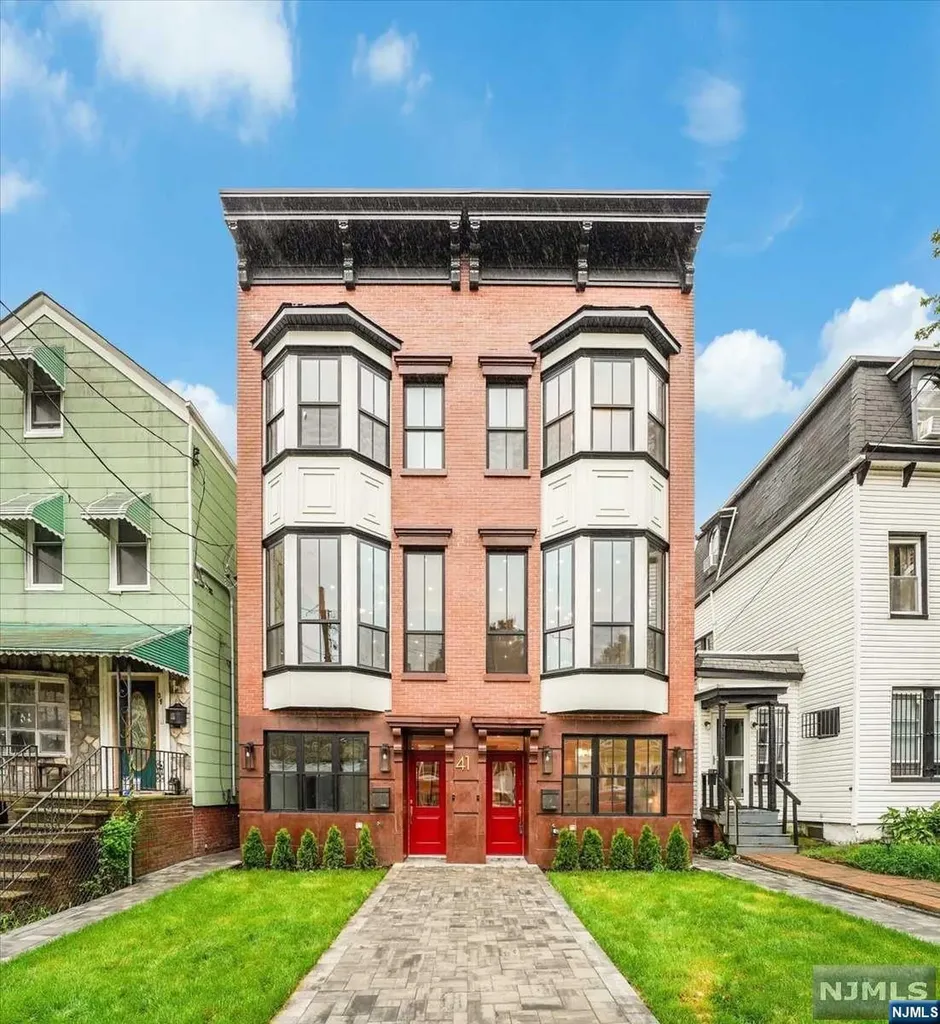 41 Brinkerhoff Street Jersey City NJ 07304