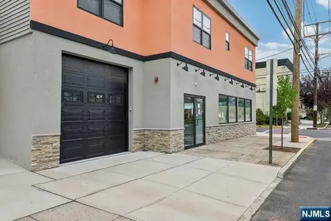 315 Centre Avenue Secaucus NJ 07094