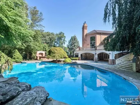 6 Shinnecock Trail Franklin Lakes NJ 07417