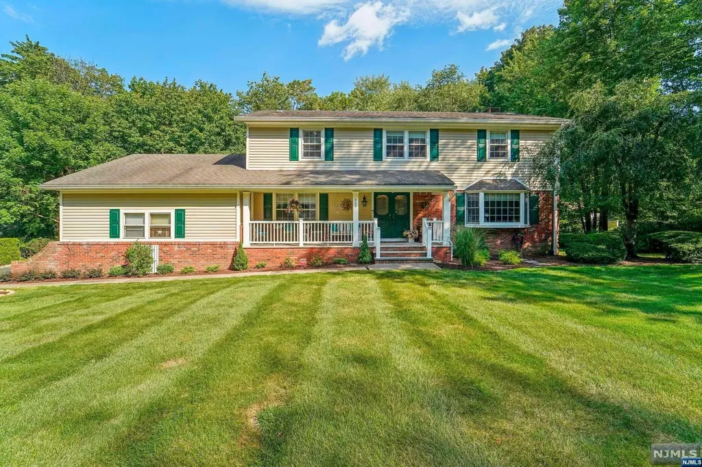466 Massey Court Wyckoff NJ 07481