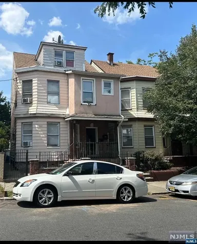 960 E 24th Street Paterson NJ 07513