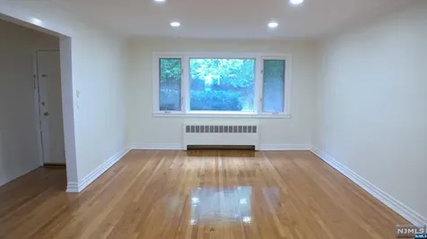 449 5th Street Palisades Park NJ 07650