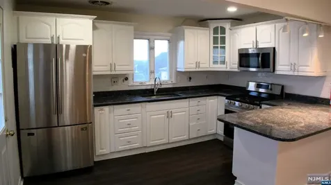 449 5th Street Palisades Park NJ 07650