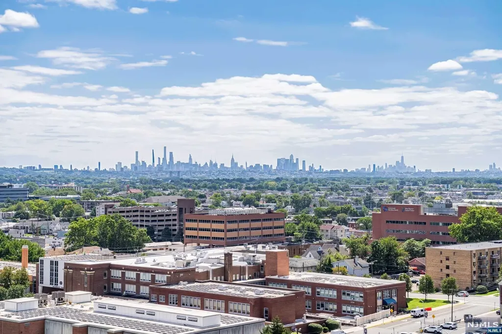 160 Overlook Avenue Hackensack NJ 07601
