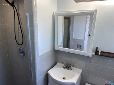 1535 11th Street Fort Lee NJ 07024
