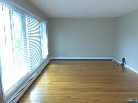 1535 11th Street Fort Lee NJ 07024