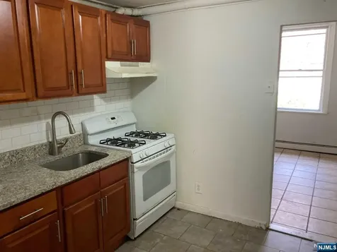 1515 Manhattan Avenue Union City NJ 07087