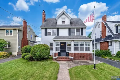 174 Parmelee Avenue Hawthorne NJ 07506