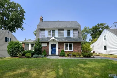 380 S Irving Street Ridgewood NJ 07450