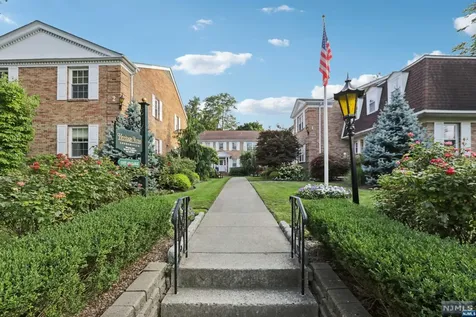 356 E Ridgewood Avenue Ridgewood NJ 07450