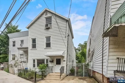 34 Hackensack Plk Road Weehawken NJ 07086