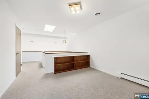 16 Ponds Circle Wayne NJ 07470