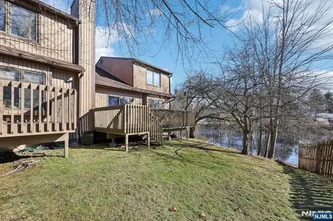 16 Ponds Circle Wayne NJ 07470