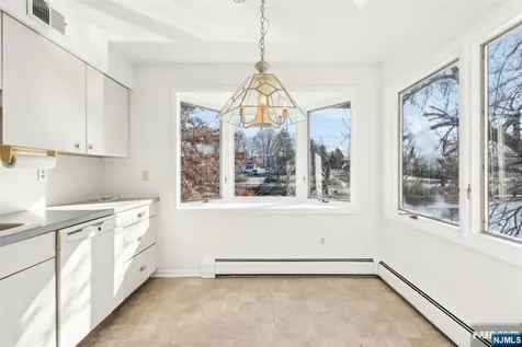 16 Ponds Circle Wayne NJ 07470