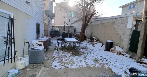580 3rd Street Newark NJ 07107