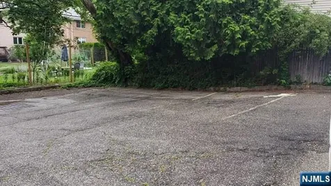 539 Broad Avenue Palisades Park NJ 07650