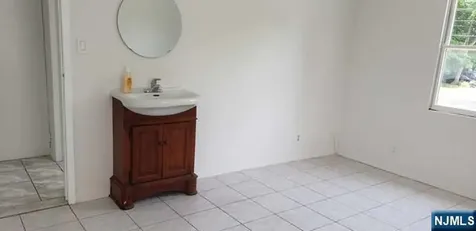 539 Broad Avenue Palisades Park NJ 07650