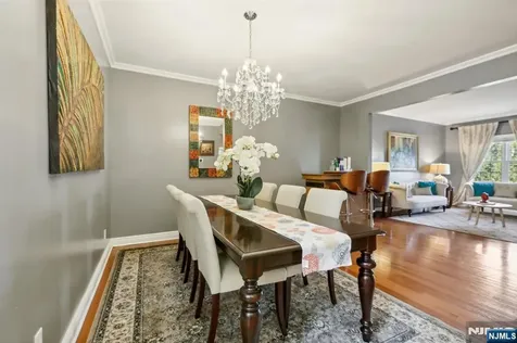12 King Street Waldwick NJ 07463