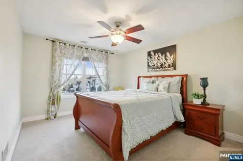 12 King Street Waldwick NJ 07463