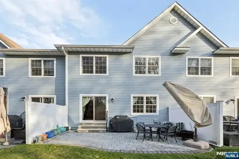 12 King Street Waldwick NJ 07463
