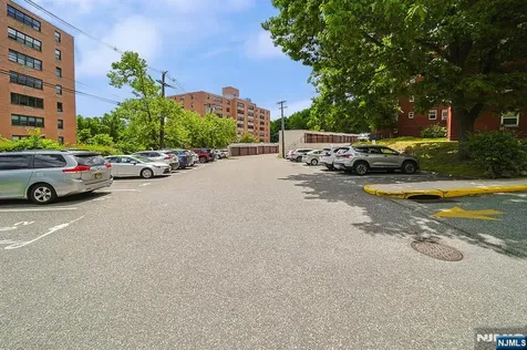 2320 Linwood Avenue Fort Lee NJ 07024