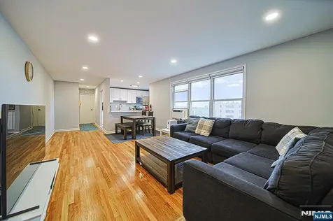 2320 Linwood Avenue Fort Lee NJ 07024