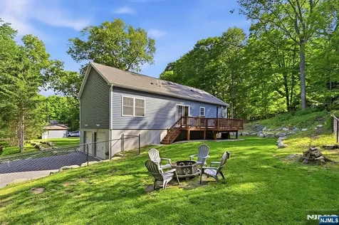 461 Brook Road Ringwood NJ 07456
