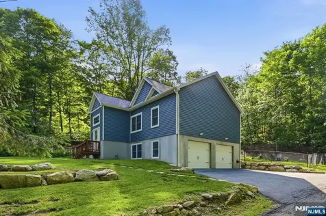 461 Brook Road Ringwood NJ 07456
