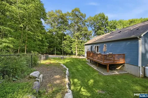 461 Brook Road Ringwood NJ 07456