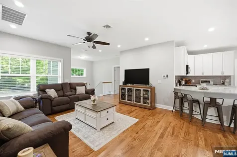 461 Brook Road Ringwood NJ 07456