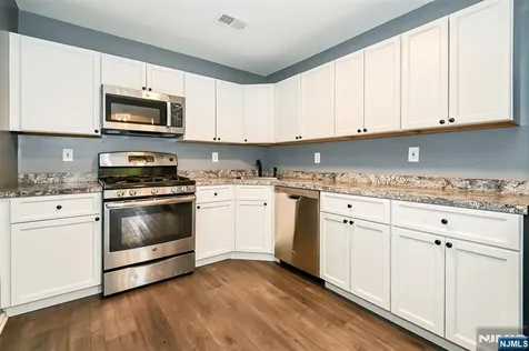 1030 Cumberland Court Mahwah NJ 07430