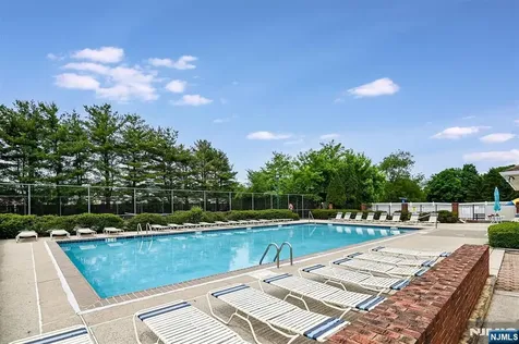 1030 Cumberland Court Mahwah NJ 07430