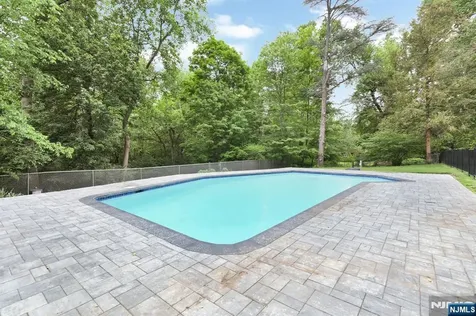 73 Seminole Wayne NJ 07470