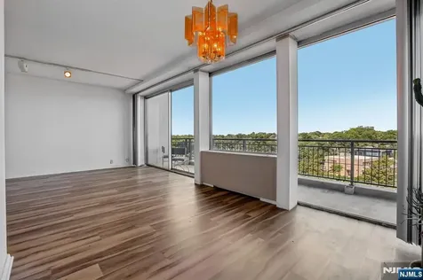 3 Horizon Road Fort Lee NJ 07024