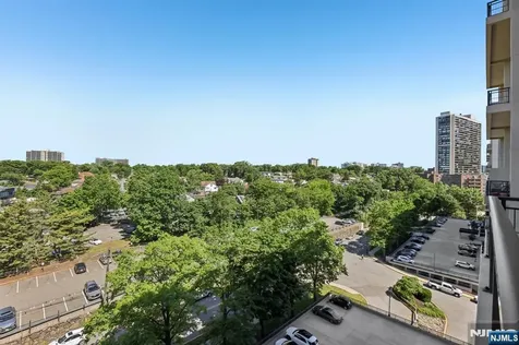 3 Horizon Road Fort Lee NJ 07024